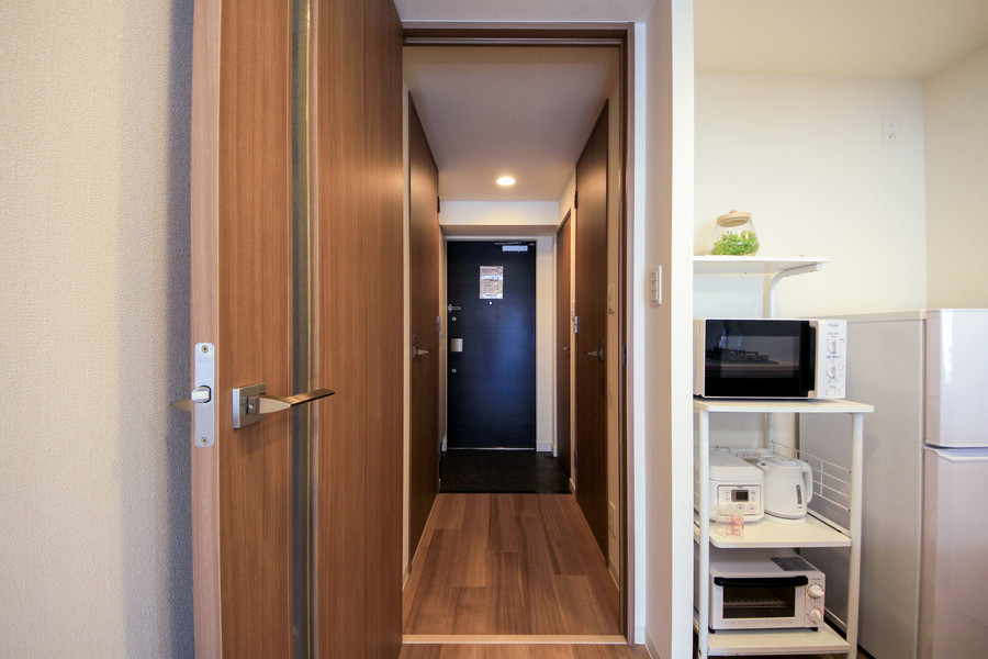 仕切り扉は来客時のプライバシー確保や室温管理に役立ちます