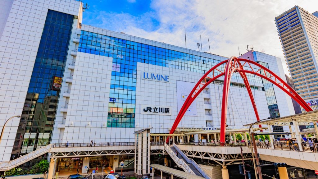 立川駅とルミネ立川
