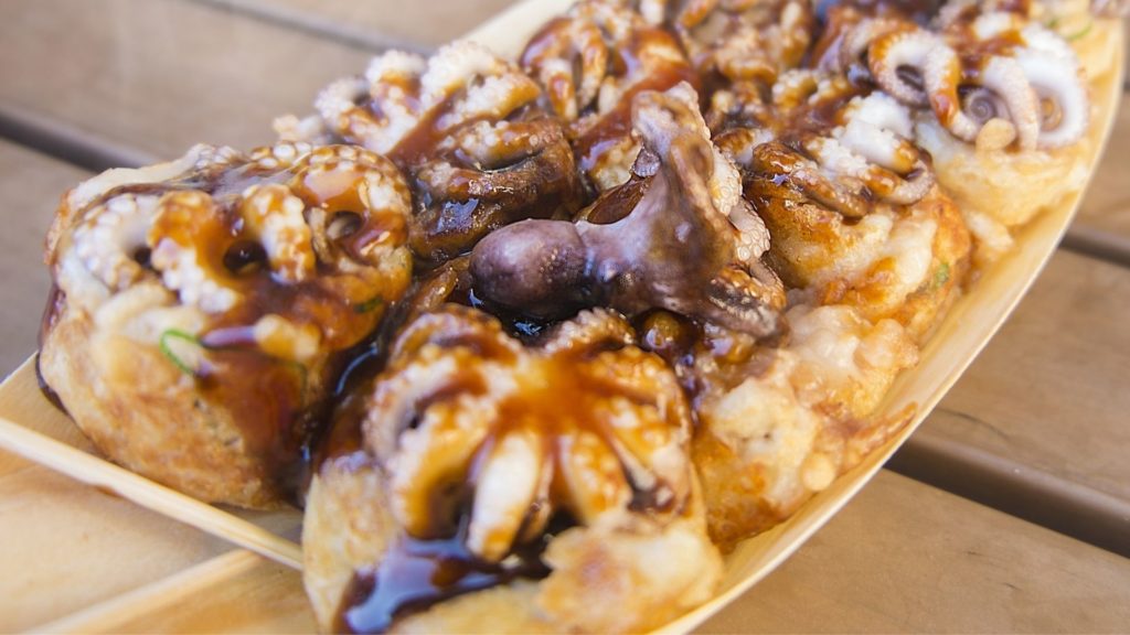 イイダコが丸ごと入ったたこ焼き