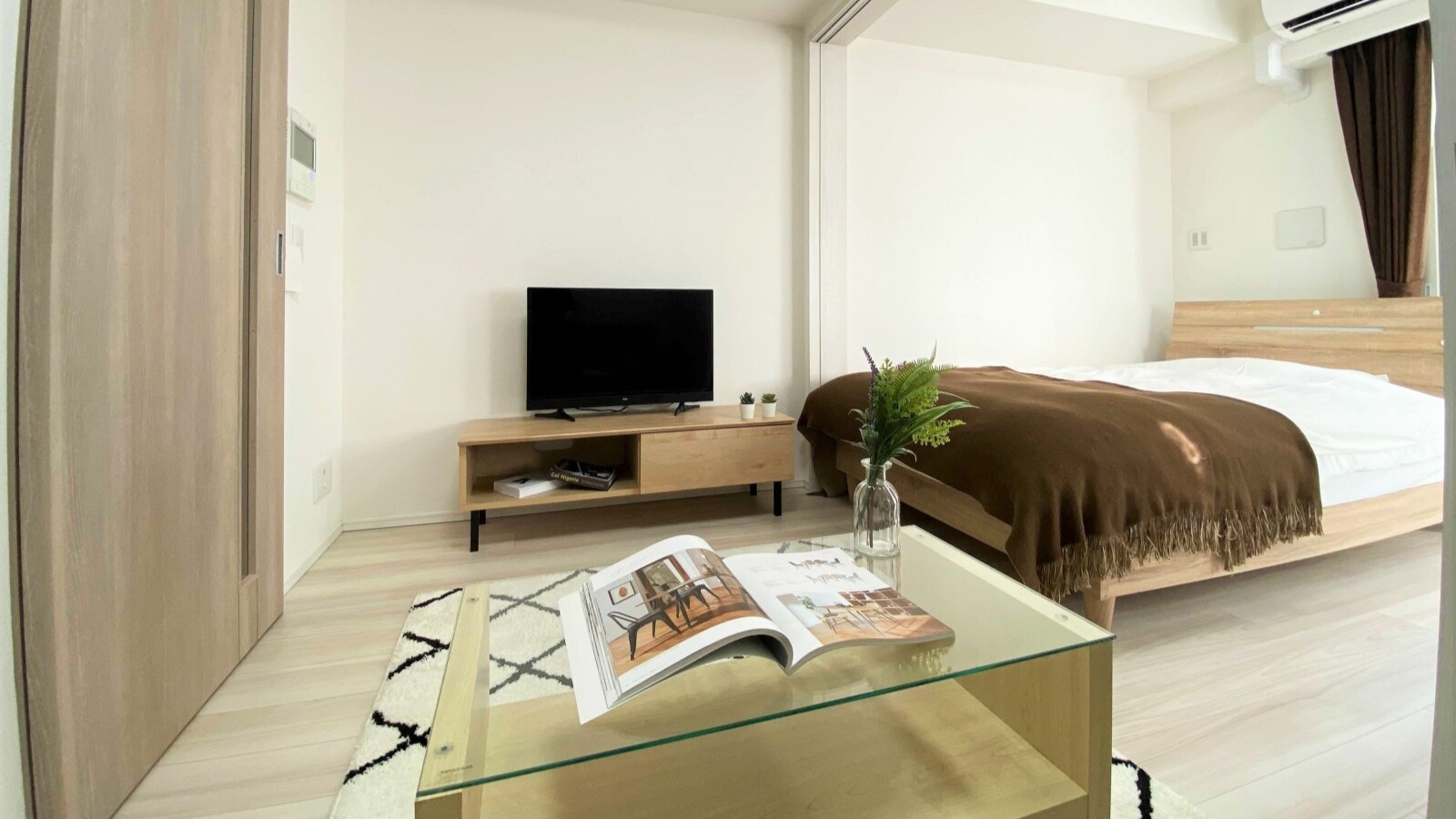 アットイン調布8　室内