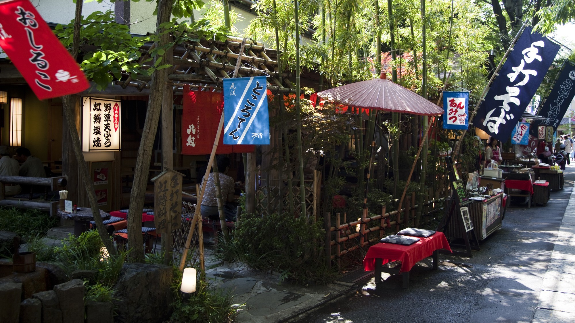 深大寺の参道にある飲食店