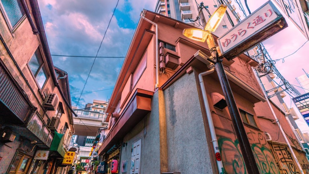 三軒茶屋-夕方のゆうらく通り