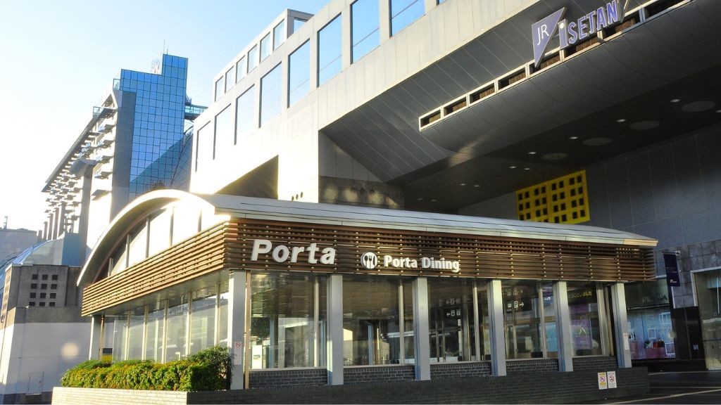 京都ポルタ地下街の入り口