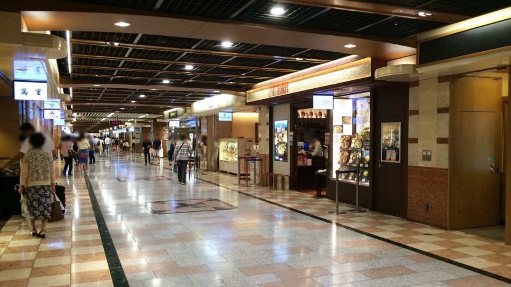 京都ポルタ地下街内の様子