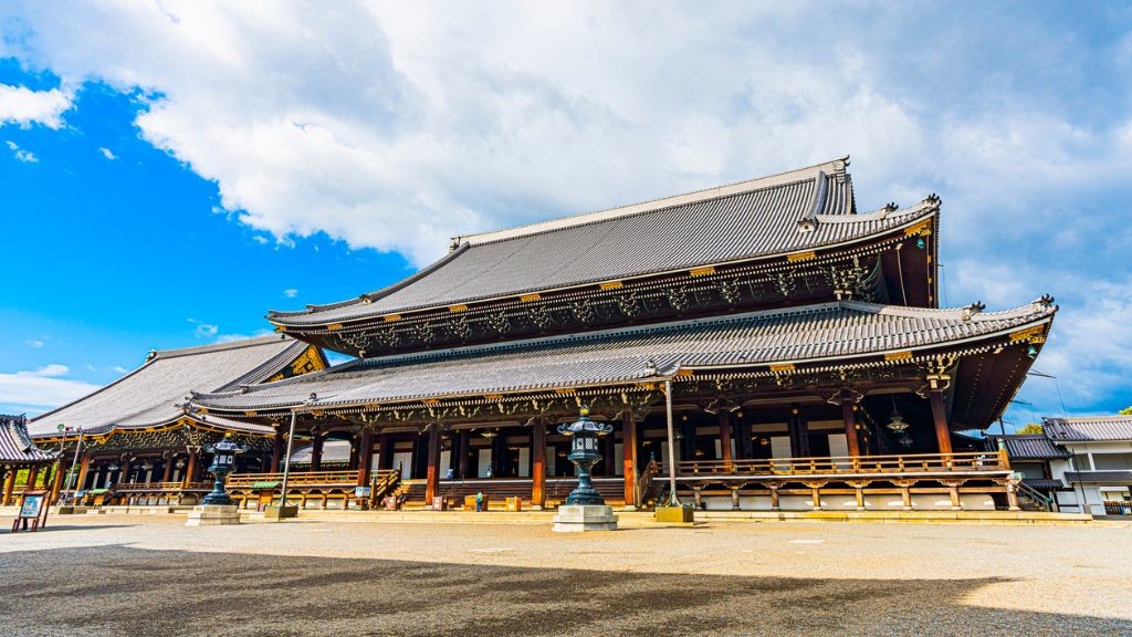 当本願寺御影堂の様子