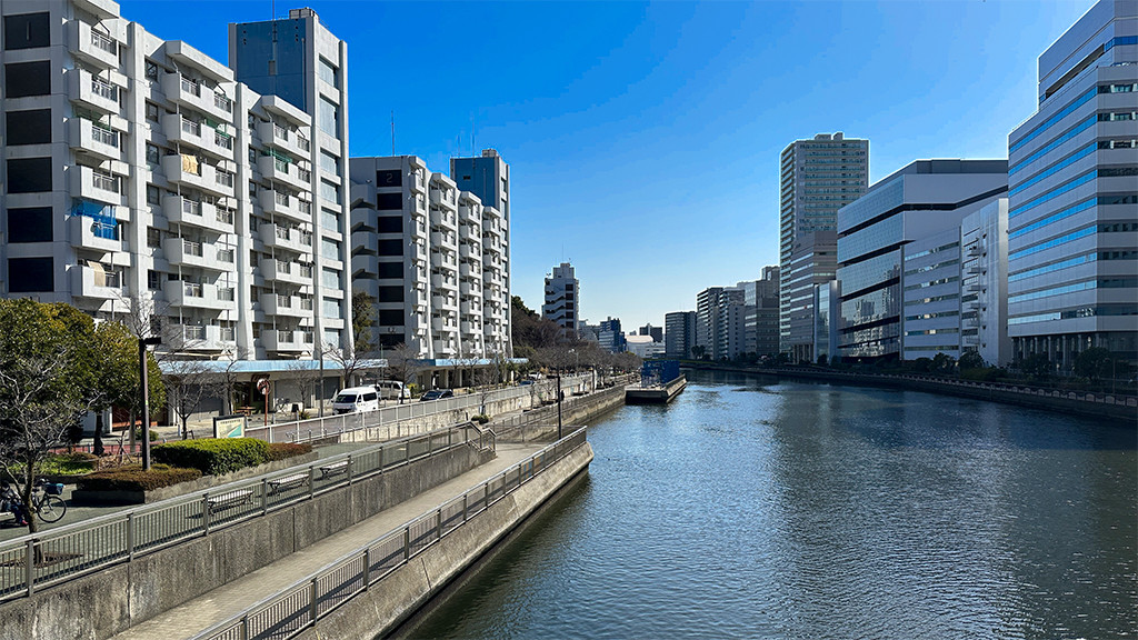 御楯橋から見た品川の水路