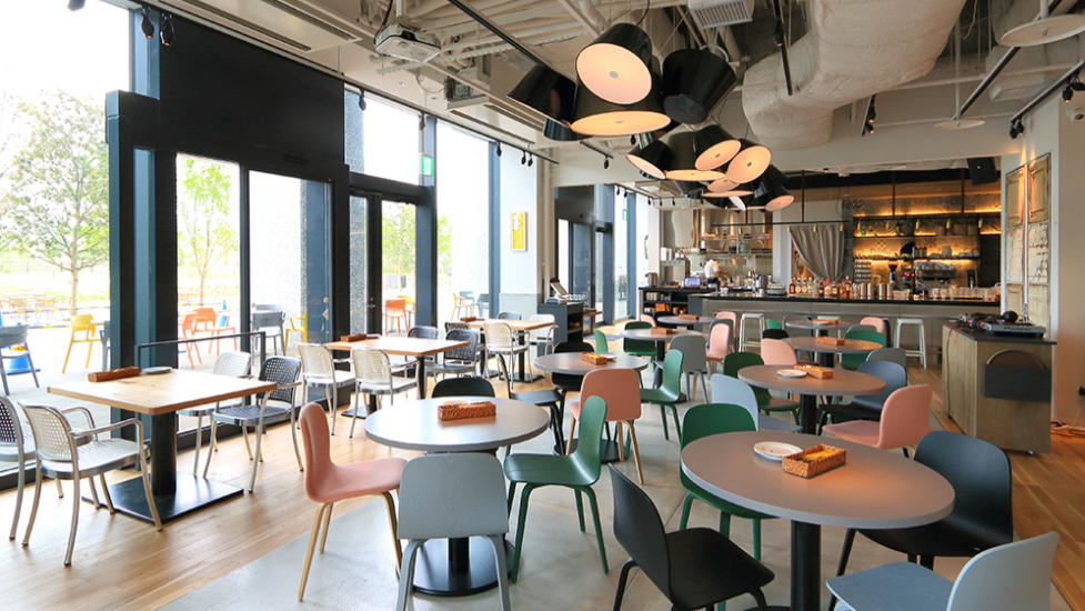 GOOD MORNING CAFE 品川シーズンテラスの店内