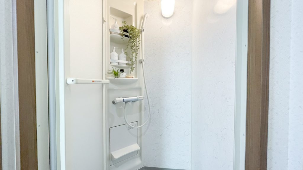 アットインmini新宿25-2のシャワーブース