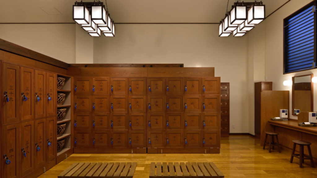 万年湯の脱衣所