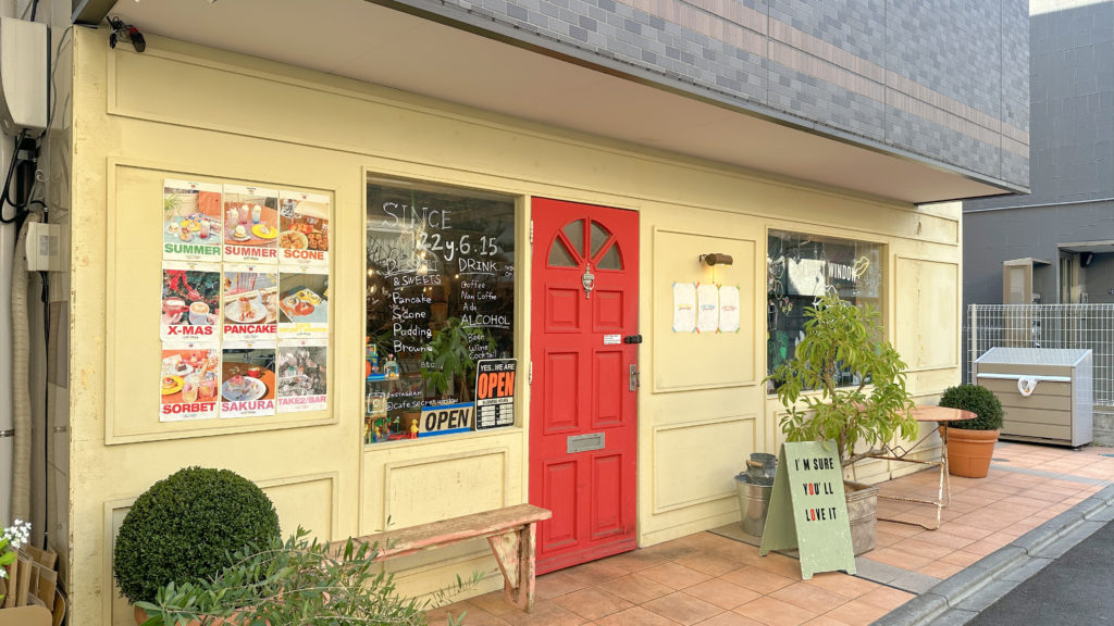 CAFE SECRET WINDOWの外観