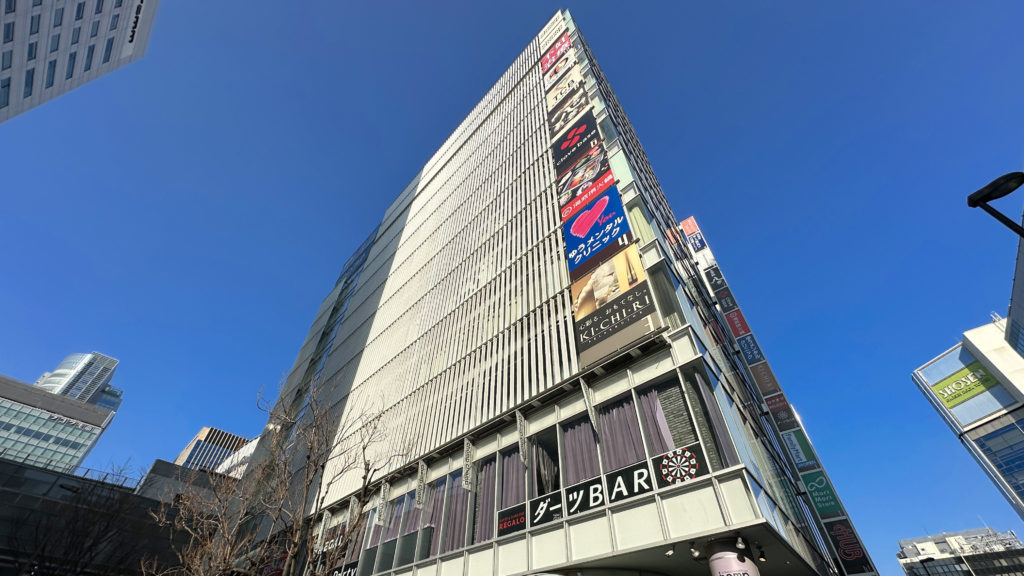 chomp chomp(チョムチョム)秋葉原の外観